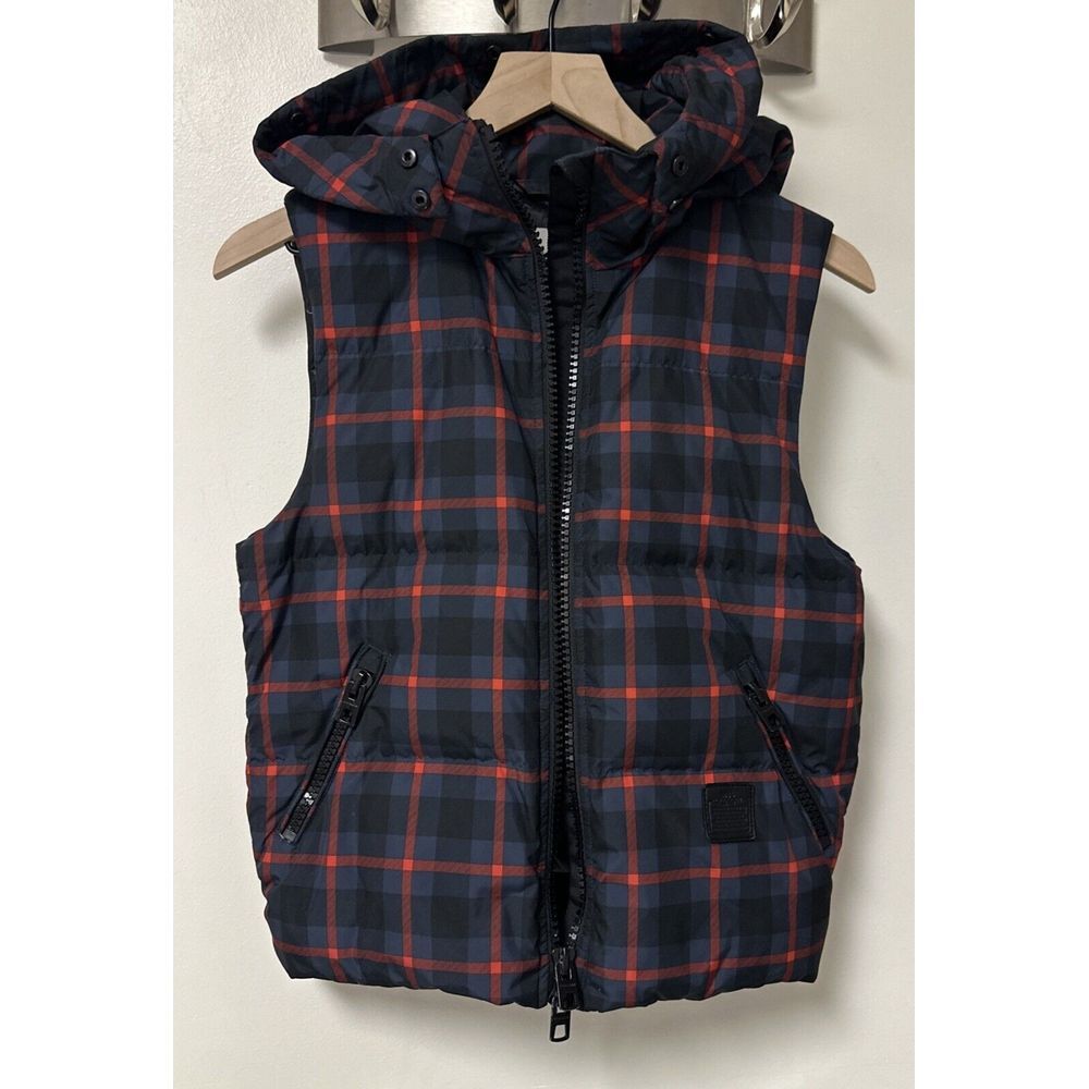 COACH Riley Vest Size XS Navy Crimson Plaid Quilted Down Designer Full Zip Warm
